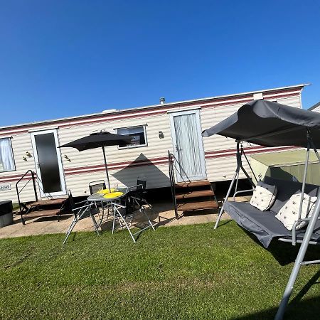 The Samanda Van Newport Caravan Park Ξενοδοχείο Hemsby Εξωτερικό φωτογραφία