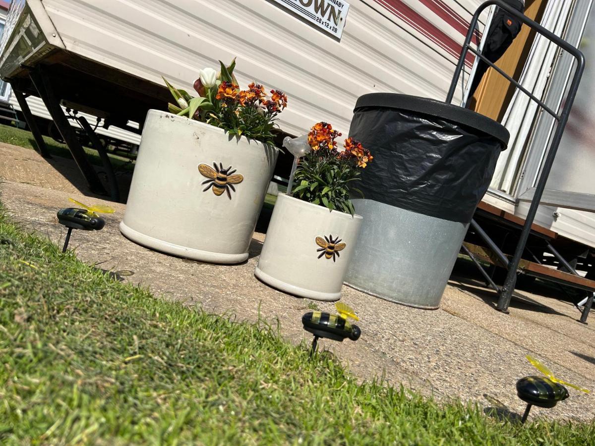 The Samanda Van Newport Caravan Park Ξενοδοχείο Hemsby Εξωτερικό φωτογραφία